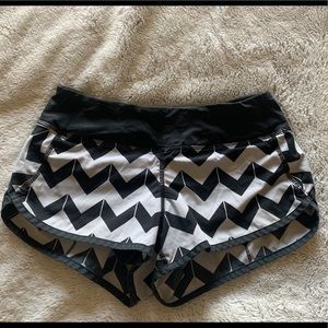 Speeds Chevron Lululemon